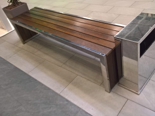 Лавочка из нержавеющего металла для торгового цента